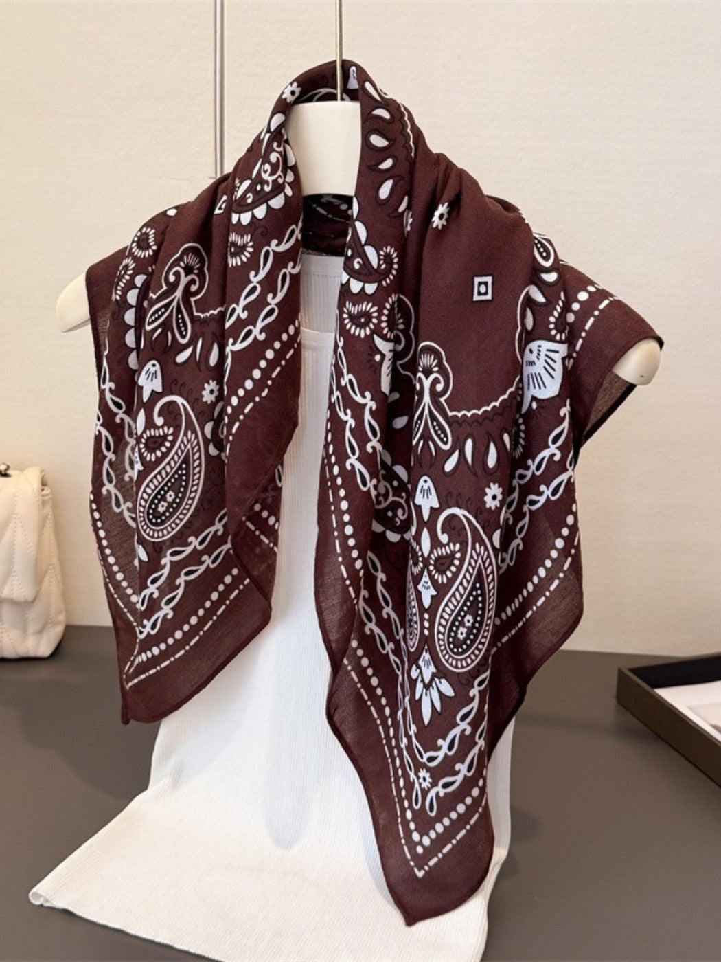 Scarvii - Vintage Paisley Patterns Square Scarf – Timeless & Elegant