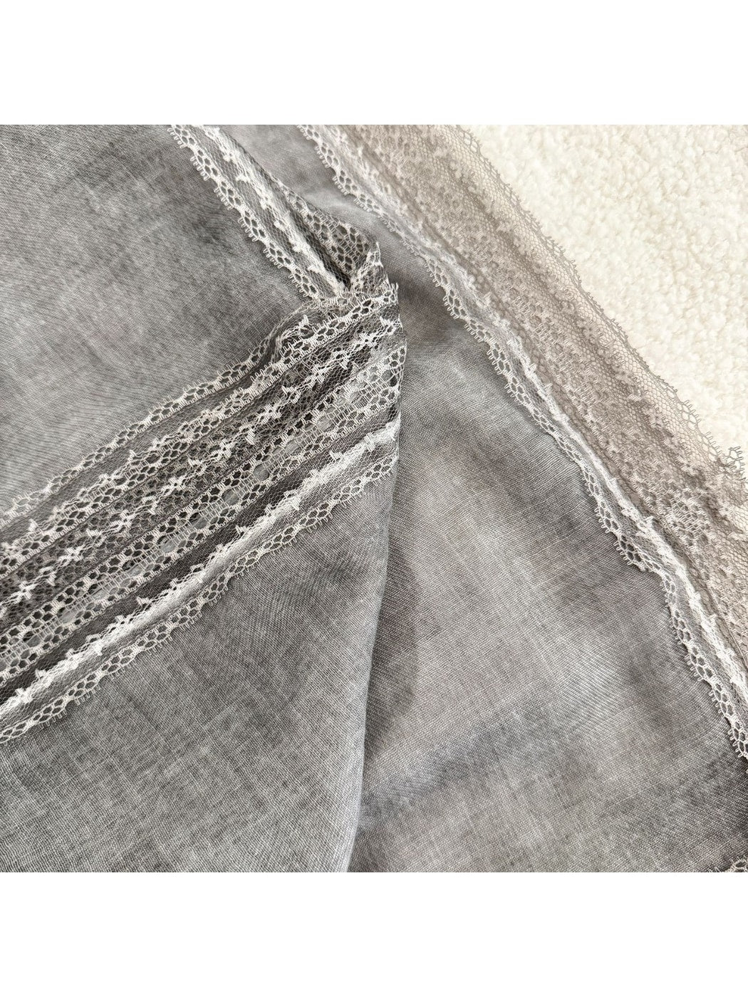Scarvii - Gray Lightweight Lace Edge Square Scarf