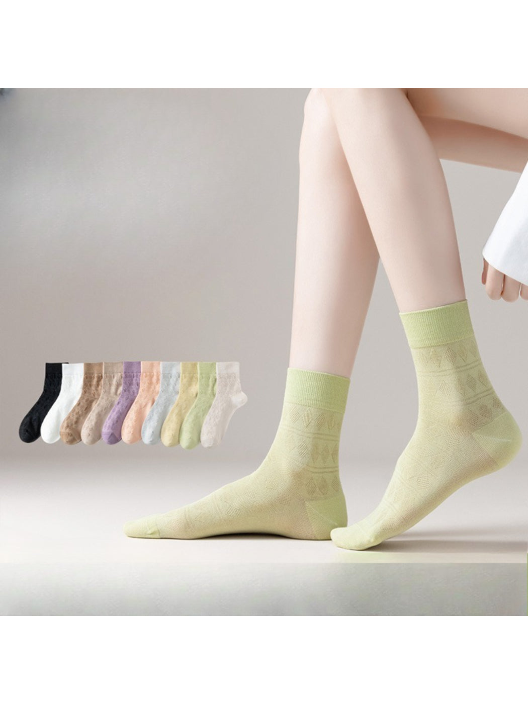 Rufia - Soft Geometric Textured Crew Socks product image 1