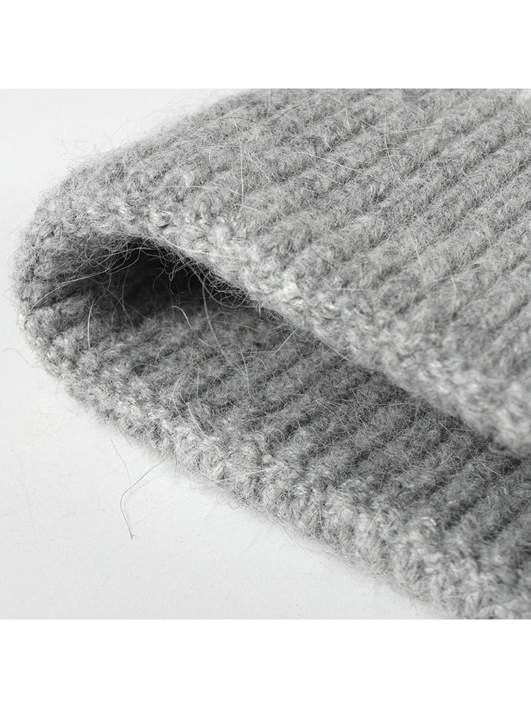Haila - Contrast-Stitch Cuffed Knit Beanie