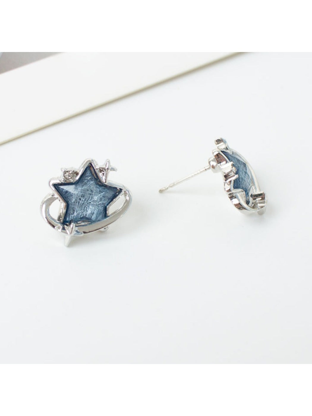 Earwish - Blue Star Stud Earrings - Simple & Sparkly