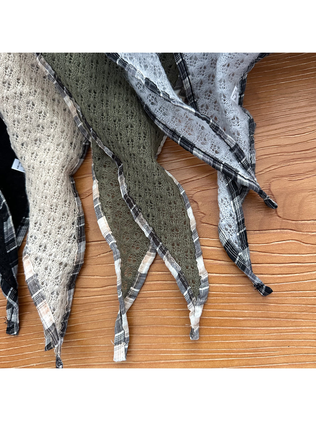 Scarvii - Open Knit Check Trim Triangle Scarf