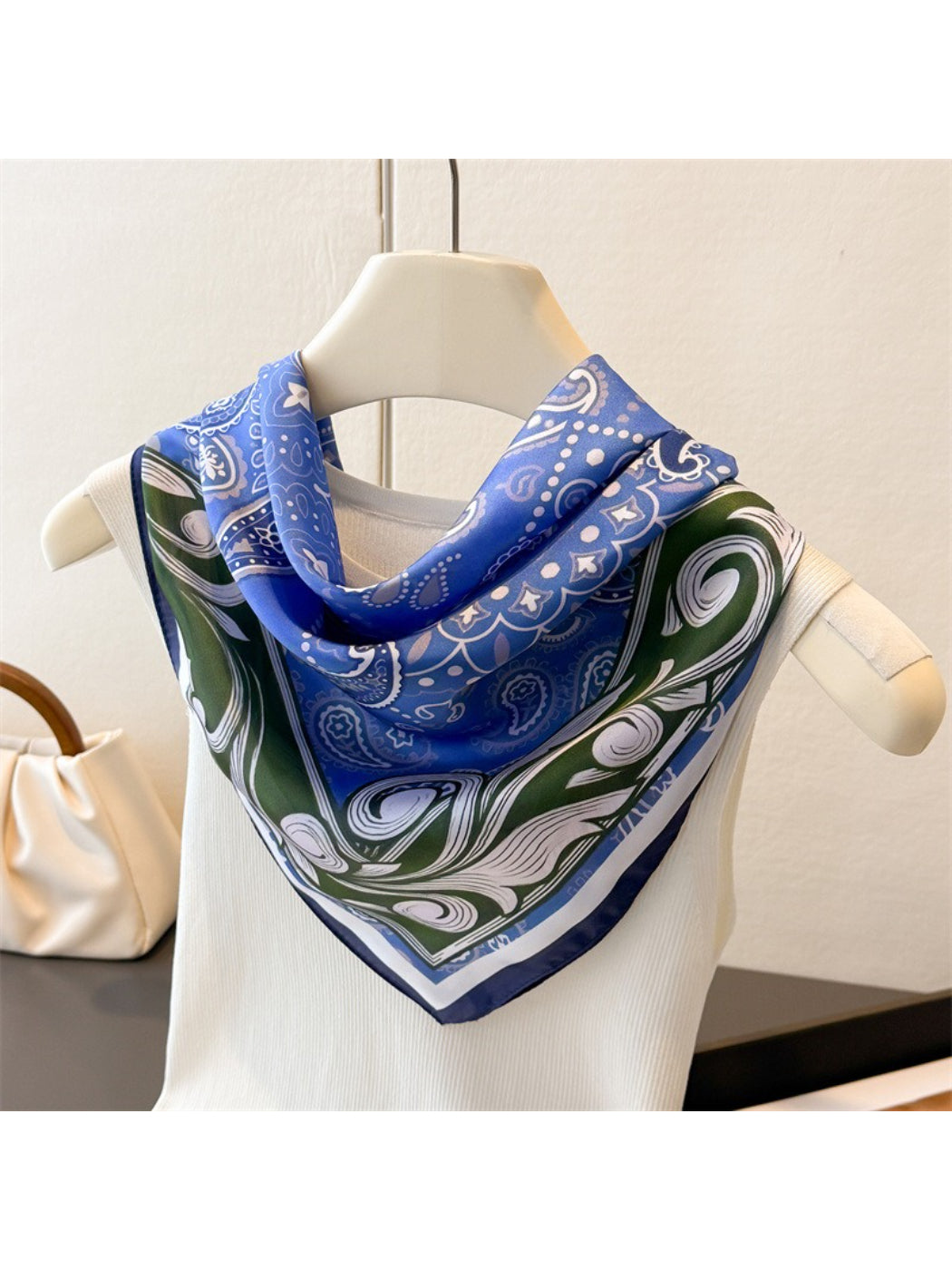 Scarvii - Bold Paisley Border Scarf