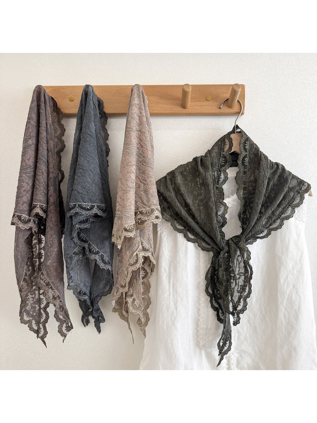 Scarvii - Lace Edge Triangle Scarf