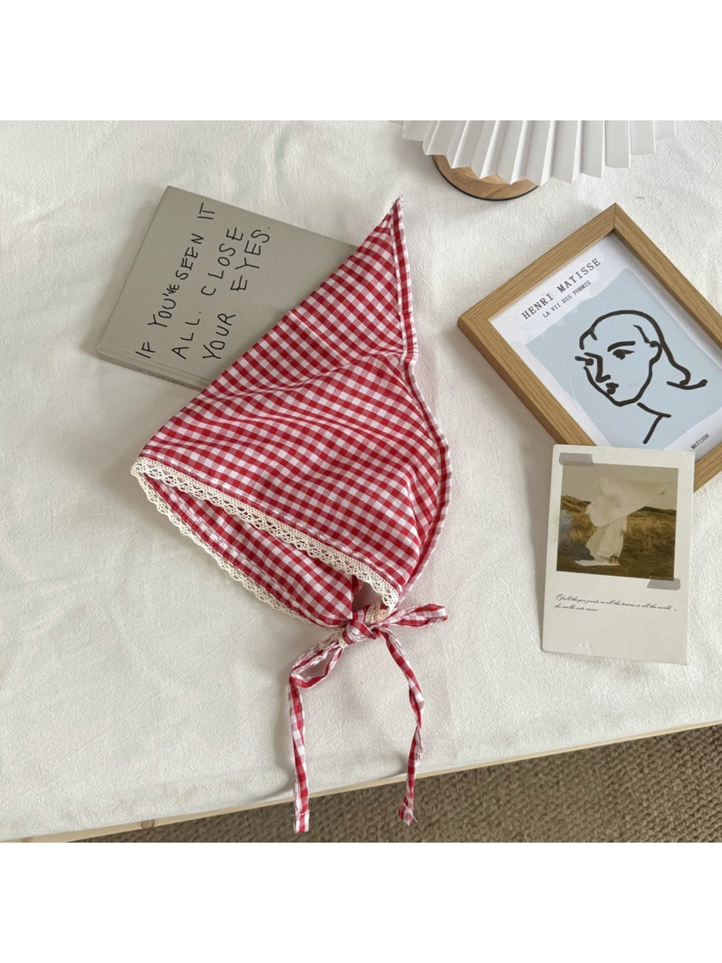 Scarvii - Gingham Lace Trim Triangle Bandana