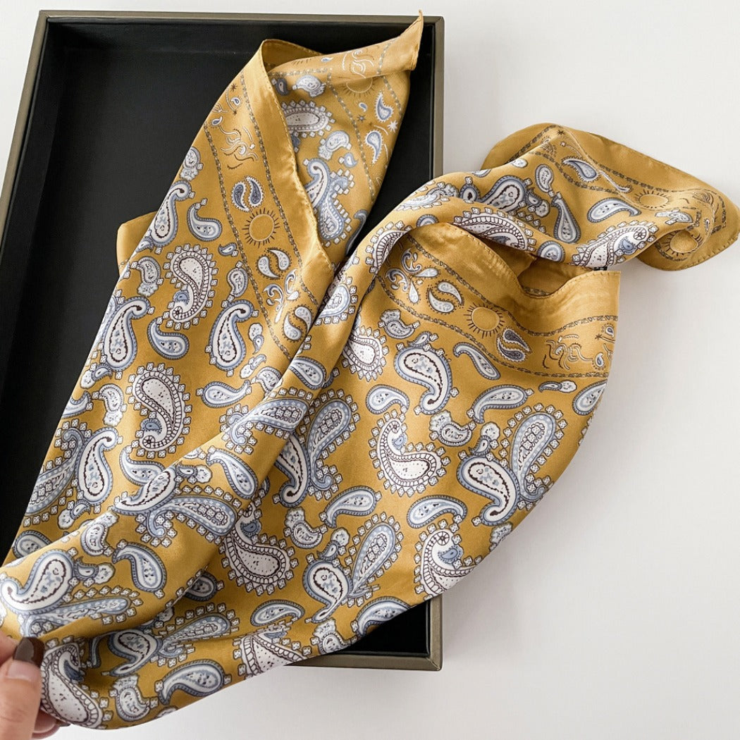 Scarvii - Soft Vintage Paisley Printed Square Scarf