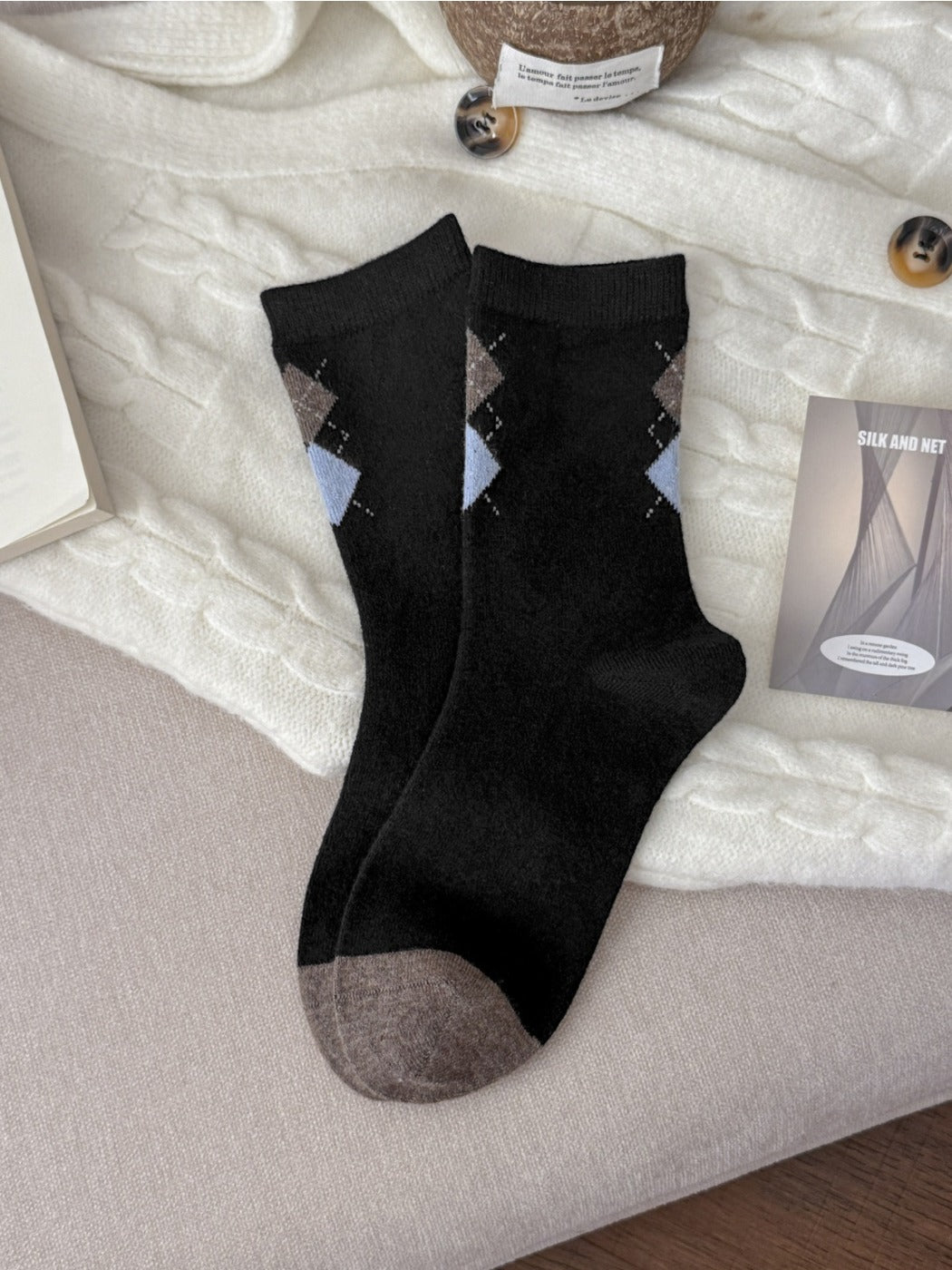 Rufia – Retro Argyle Mid-Calf Socks