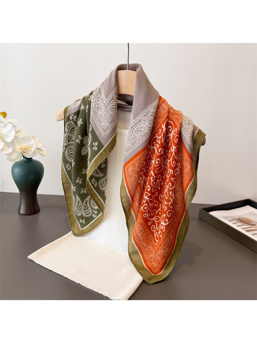 Scarvii - Square Scarf with Paisley Print