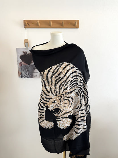 Scarvii - Wild Animal Print Shawl