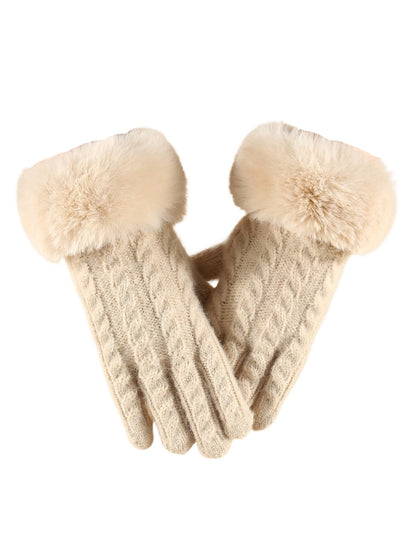 Gloving - Elegant Gloves with Fur Cuff