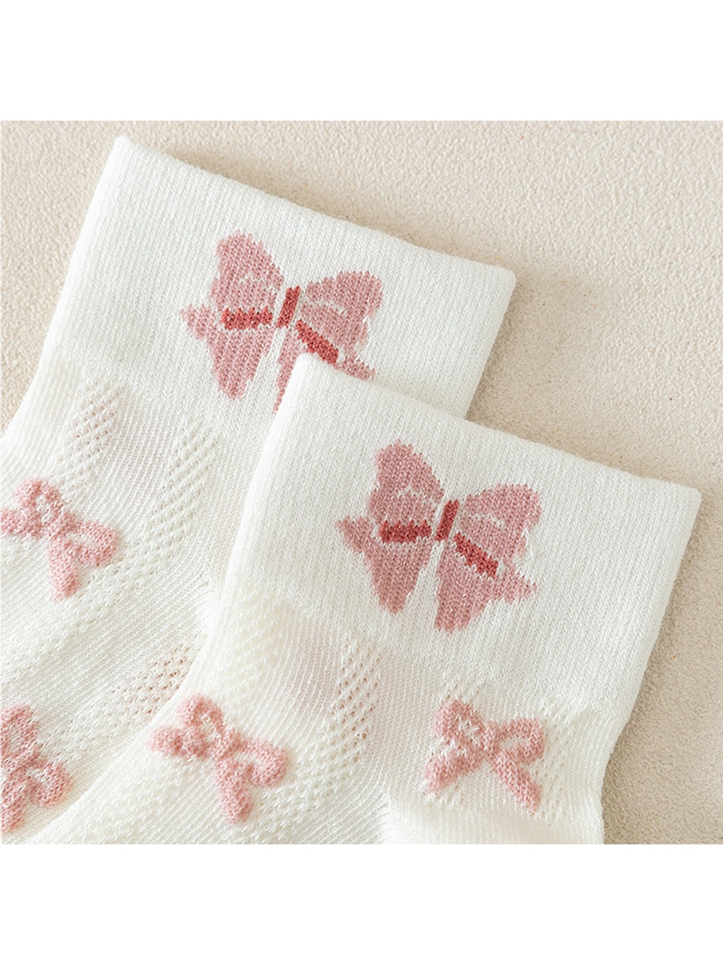 Rufia - White Base Cute Pattern Ankle Socks