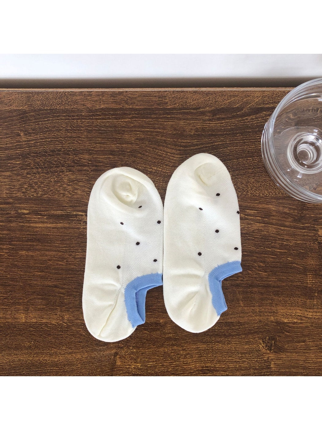 Rufia - Playful Dot Pattern Low Ankle Socks