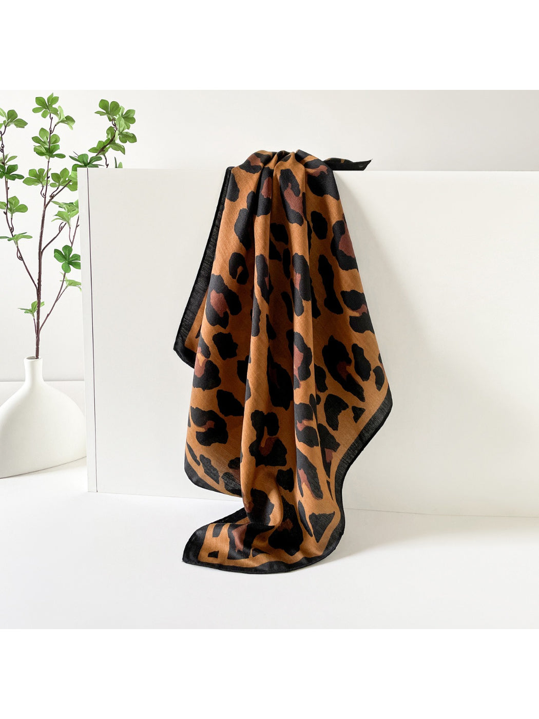 Scarvii - Classic Leopard Print Square Scarf