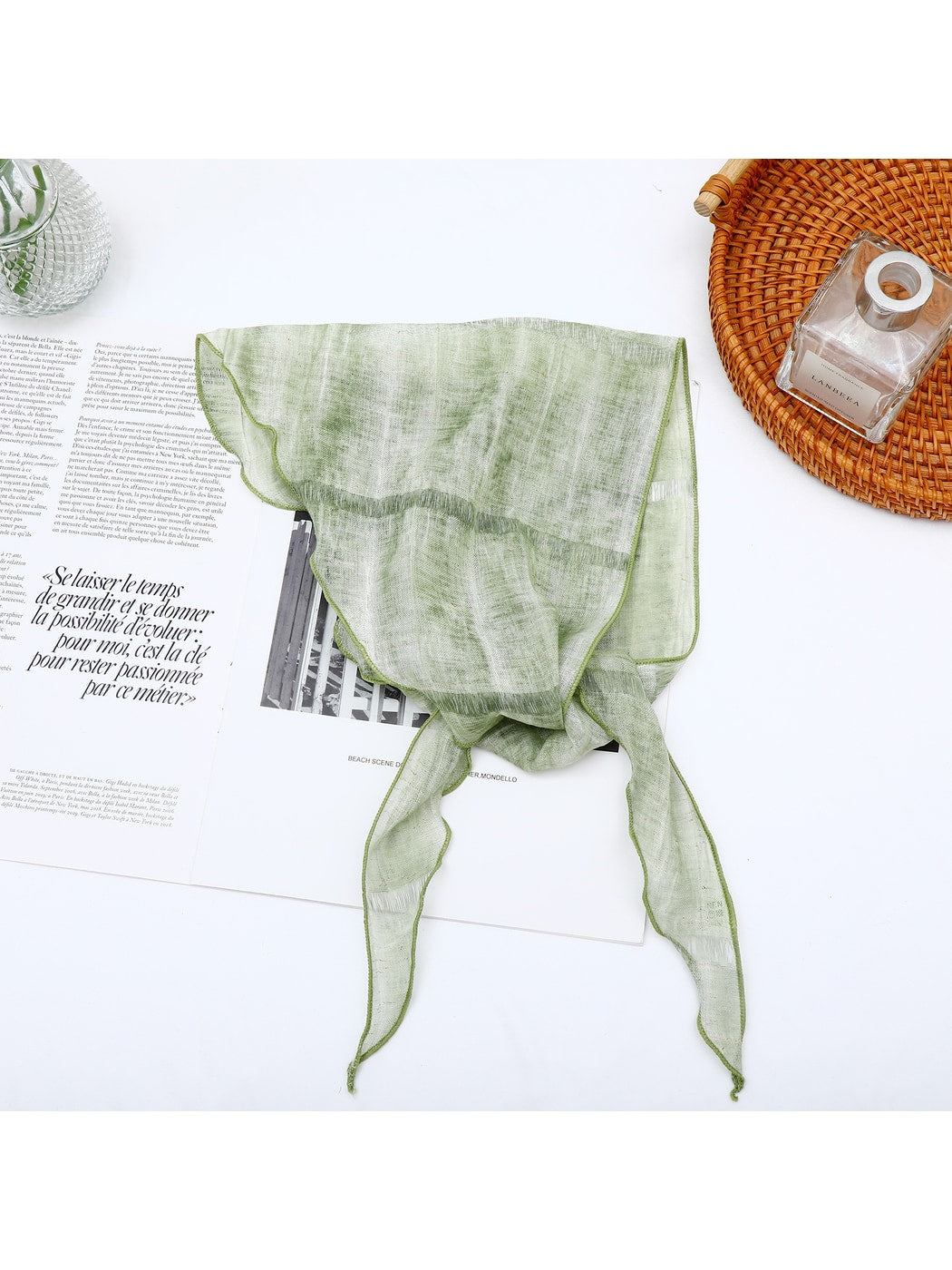 Scarvii - Lightweight Plain Weave Triangle Bandana
