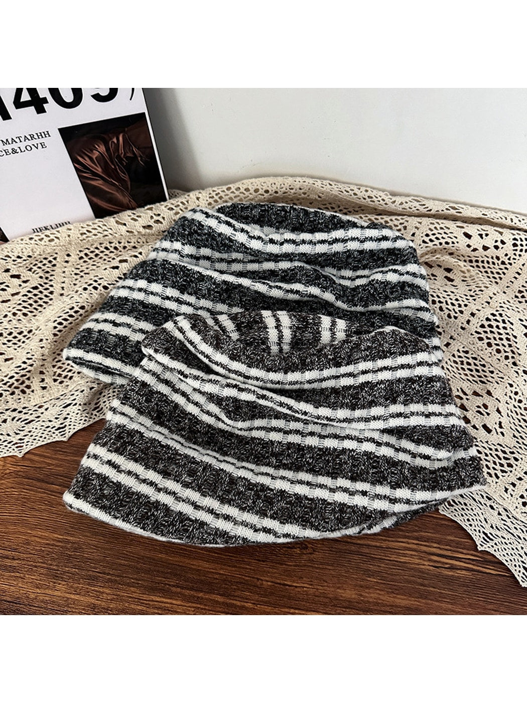 Haila - Women's Flat Crown Striped Knit Beanie