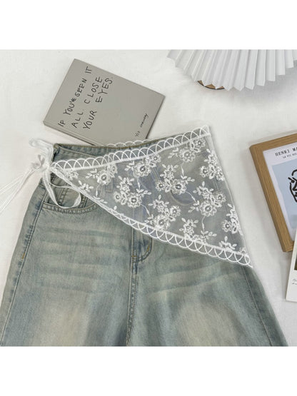 Scarvii - White Floral Lace Triangle Scarf