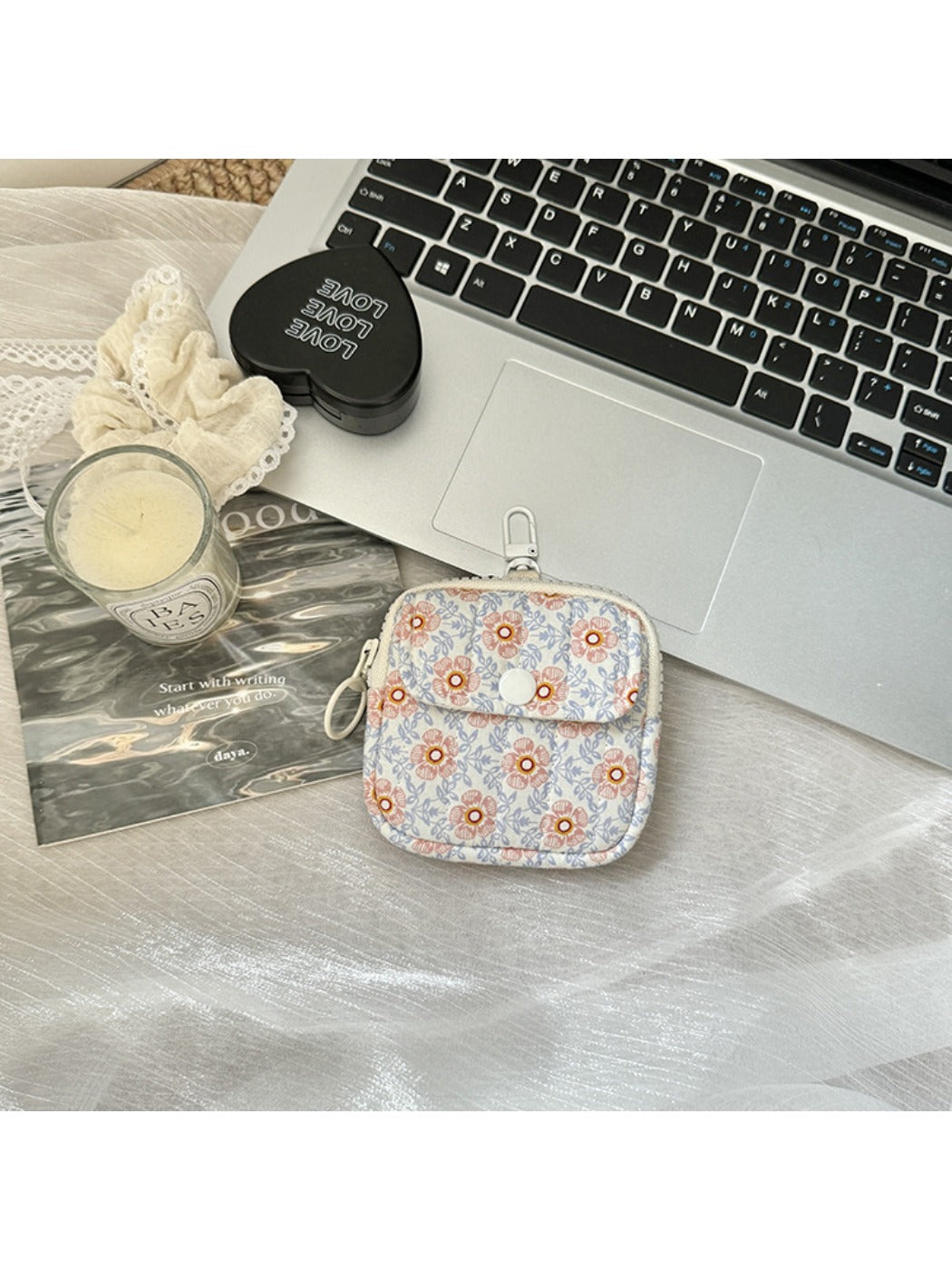 Cosbai Floral Print Mini Storage Pouch product photo 9