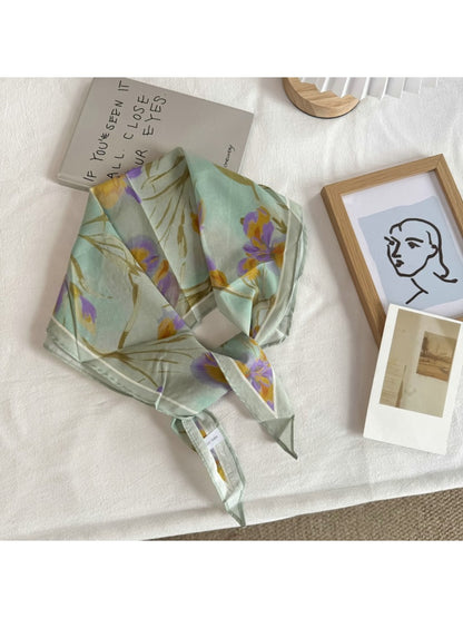 Scarvii - Lightweight Floral Print Diamond-shaped Scarf