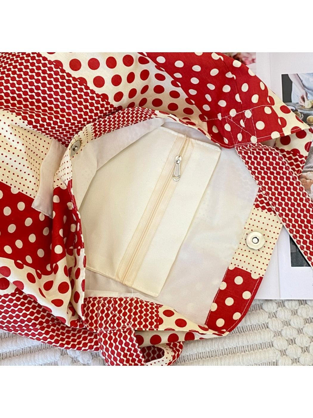 Cosbai - Red & White Boho Color-Block Fabric Shoulder Bag