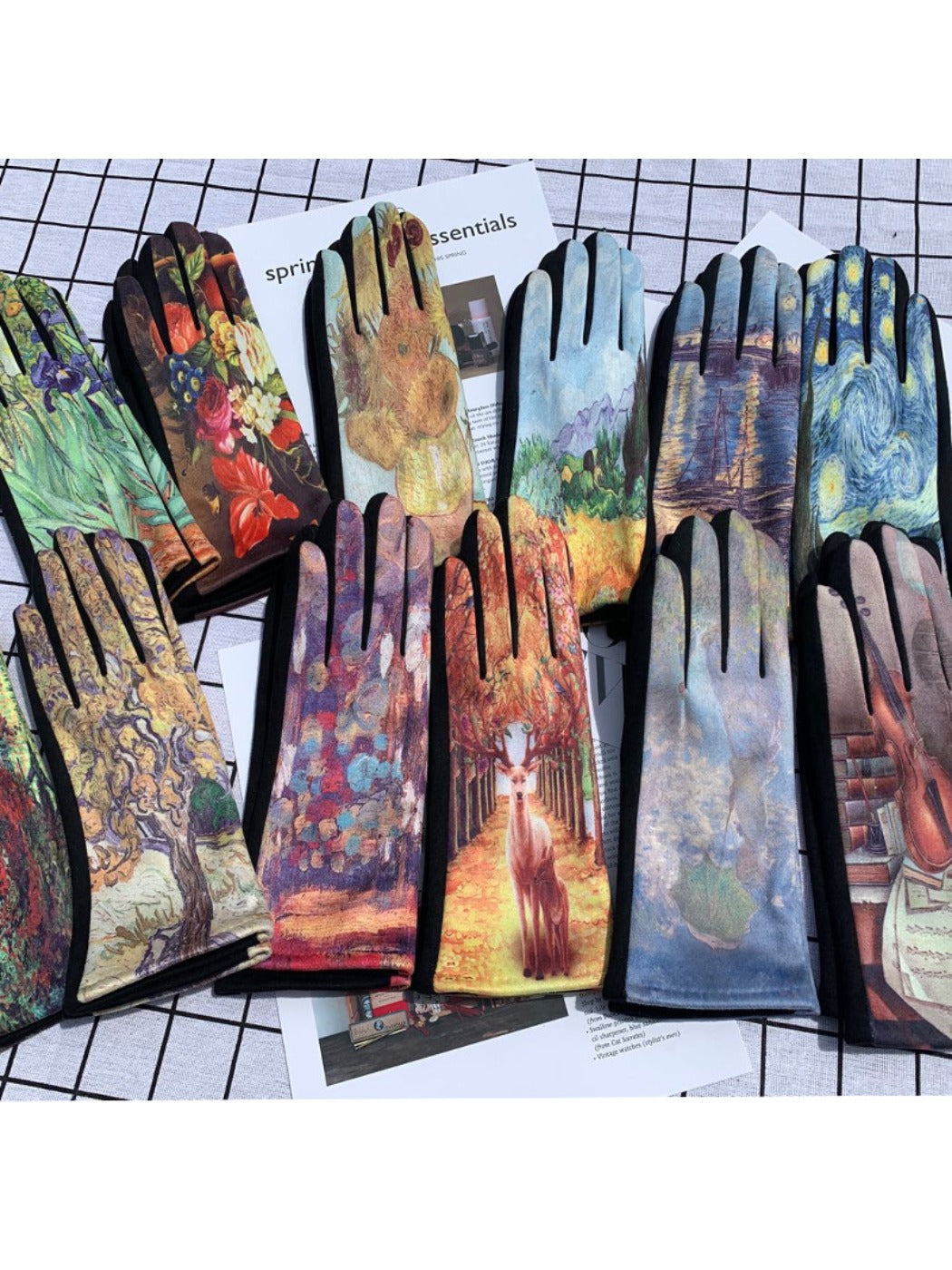 Gloving - Symmetrical Art Winter Gloves with Oil Painting
