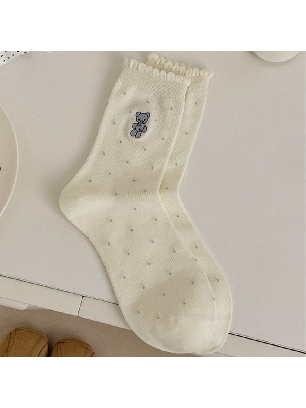 Rufia - Simple Bear Motif Crew Socks