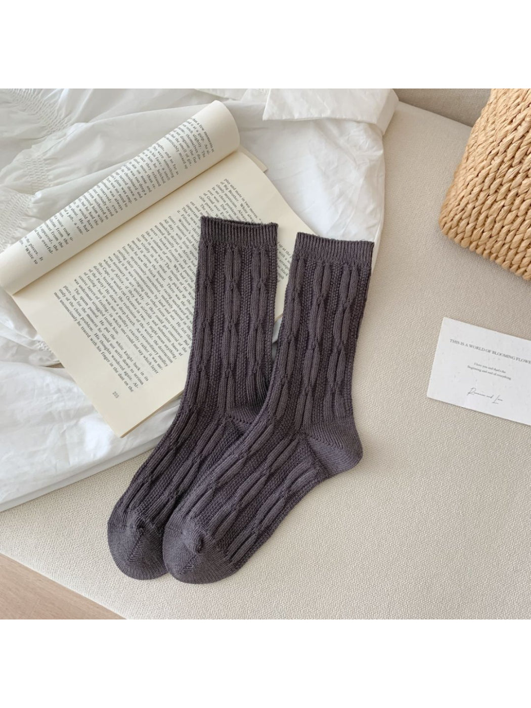 Rufia - Classic Cable Knit Crew Socks