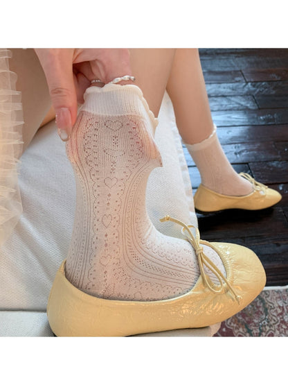 Rufia - White Lace Ruffle Edge Crew Socks