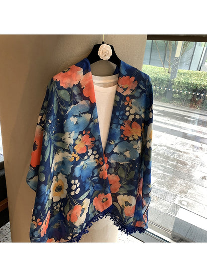 Scarvii - Watercolor Bloom Pattern Rectangular Scarf