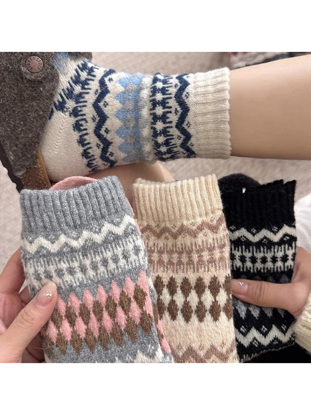 Rufia - Geometric Pattern Knit Crew Socks