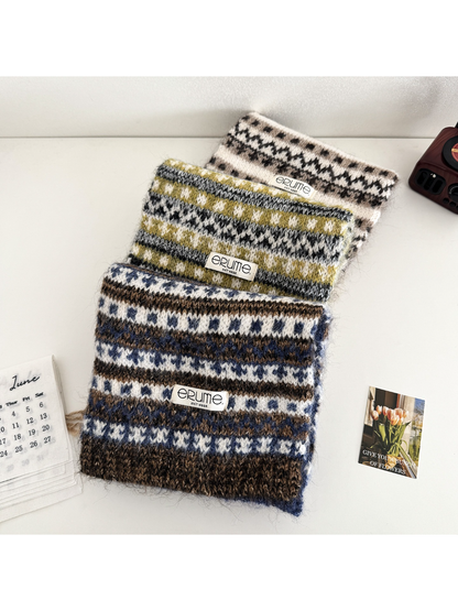 Scarvii - Nordic Fair Isle Fuzzy Scarf