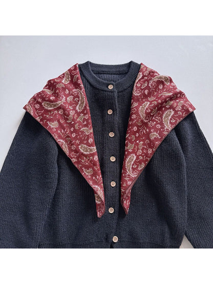 Scarvii - Retro Paisley Pattern Square Scarf