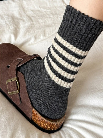 Rufia - Cozy Striped Mid-Calf Winter Socks