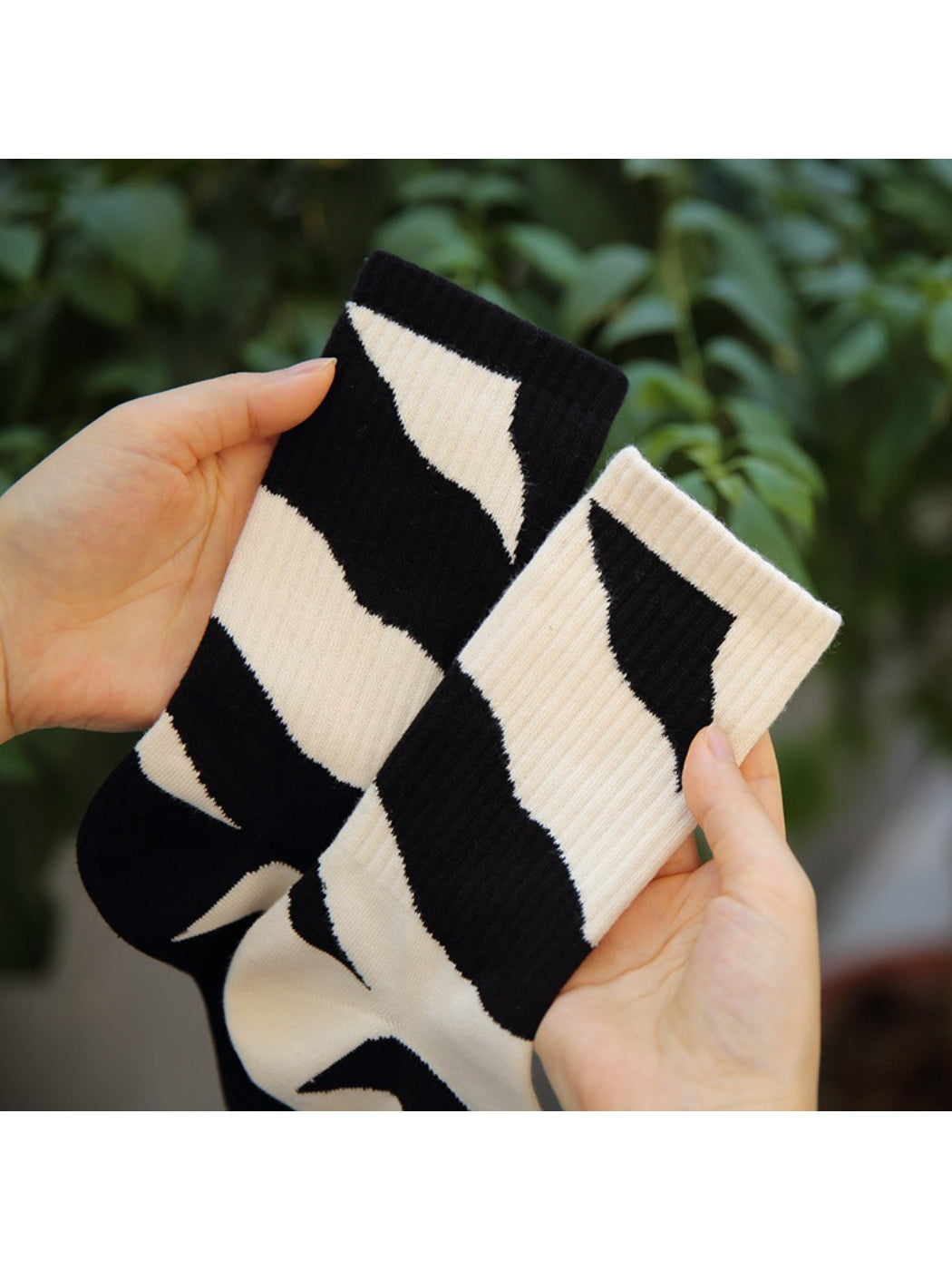 Rufia - Mountain Graphic Crew Socks