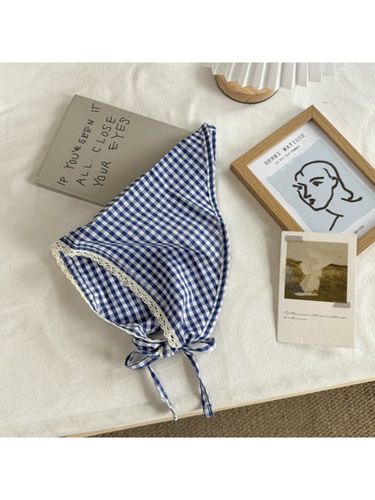 Scarvii - Gingham Lace Trim Triangle Bandana