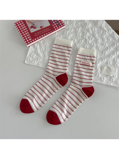 Rufia - Playful Cat Embroidered Ribbed Crew Socks