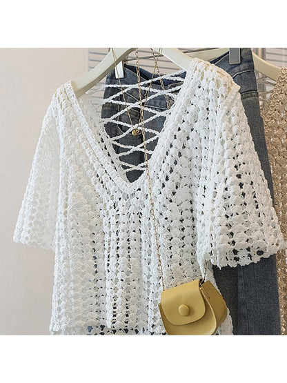 Crosa - Elegant Hollow Out V Neck Short Sleeve Top