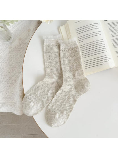 Rufia - Lace Cuffs Wave Texture Pattern Crew Socks