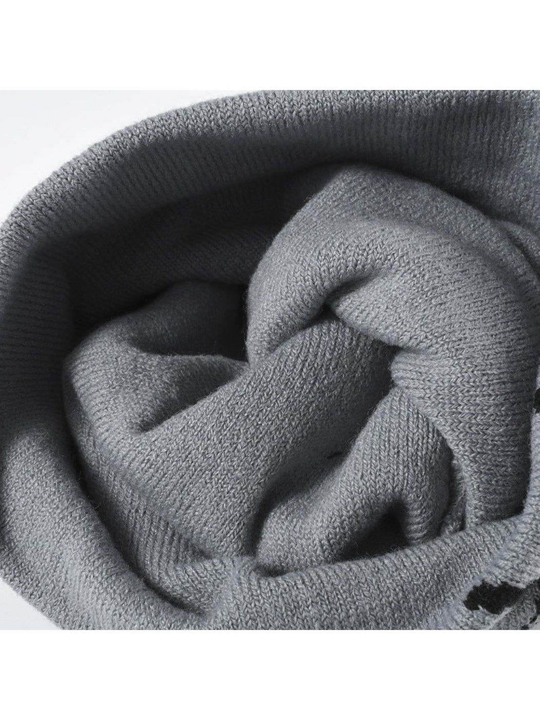 Haila - Spiderweb Graphic Brimless Knit Beanie