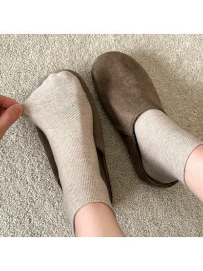 Rufia - Elegant Solid Women's Ankle Socks
