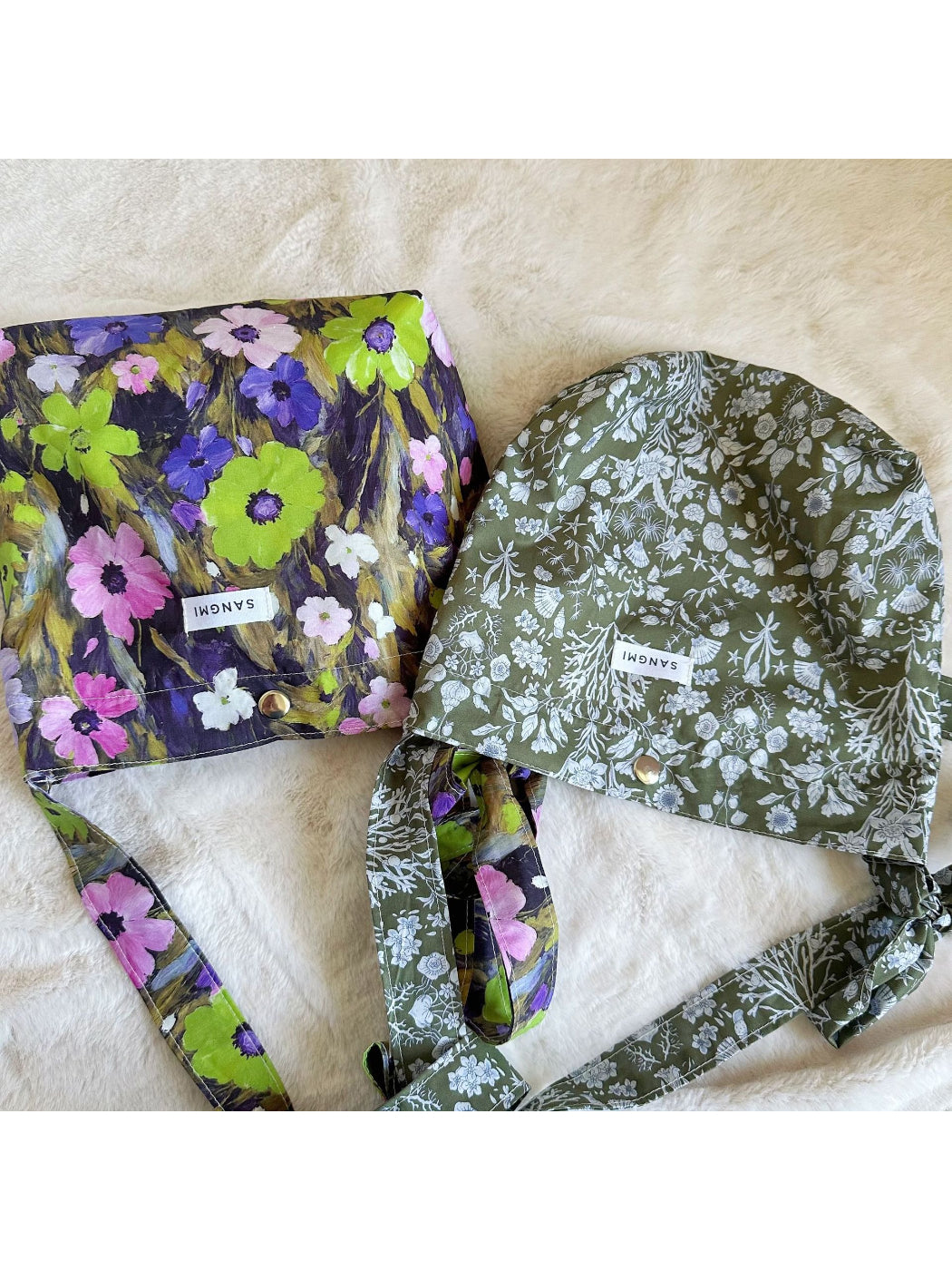 Cosbai - Vintage Garden Pattern Shoulder Bag