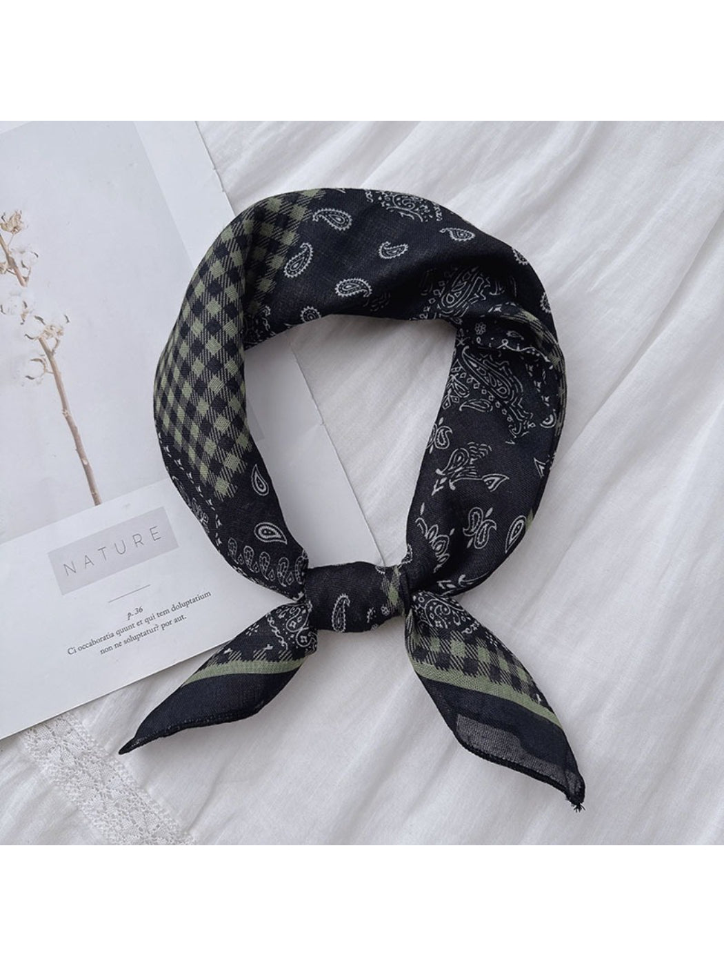 Scarvii - Vintage Paisley Square Neck Scarf