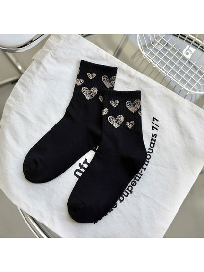 Rufia - Sketch Heart Motif Crew Socks