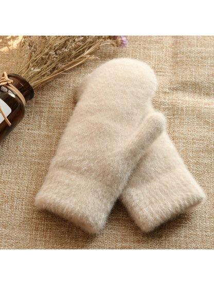 Gloving - Plush Solid Color Mittens