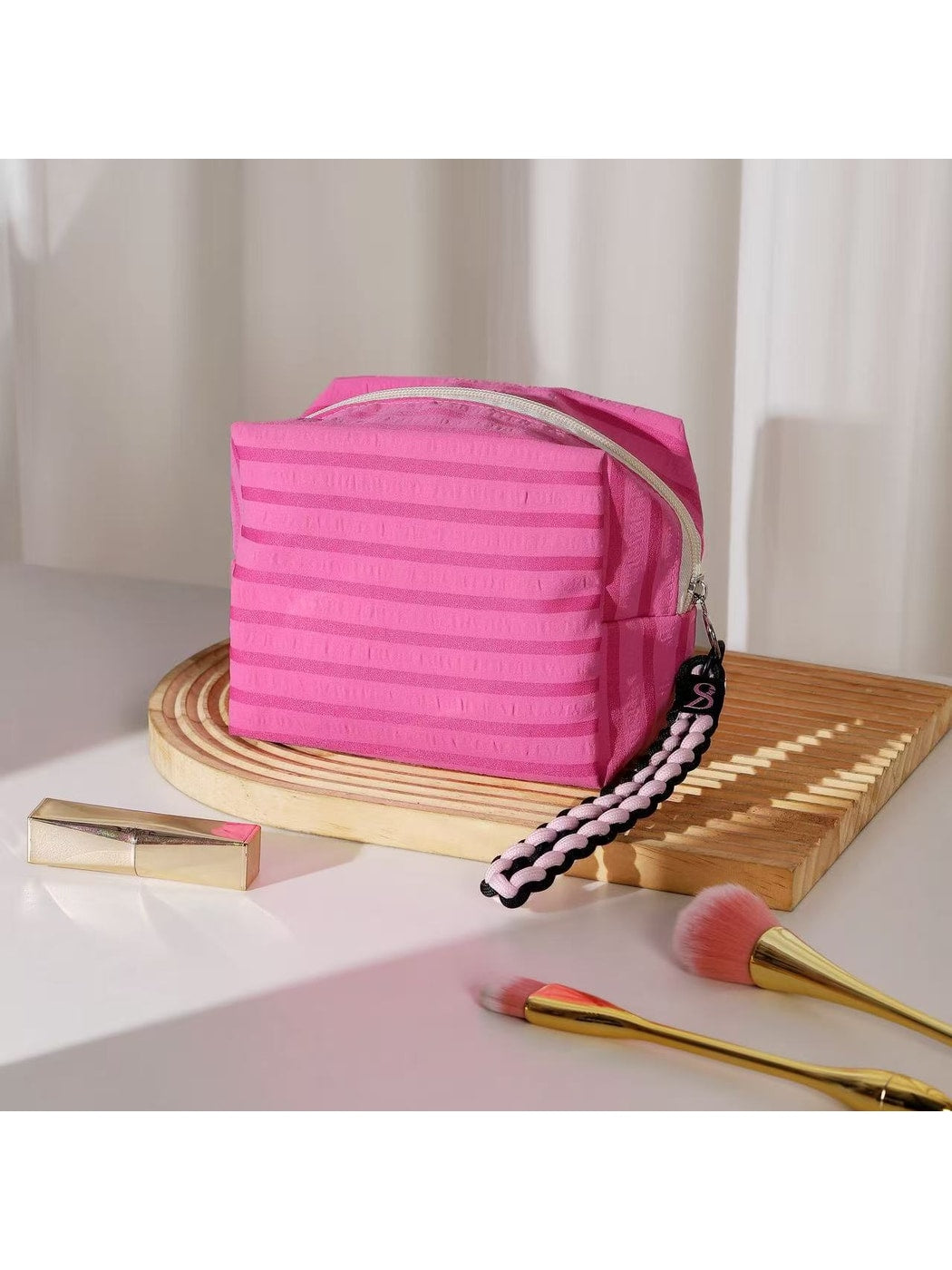 Cosbai - Striped Zipper Makeup Organizer Bag