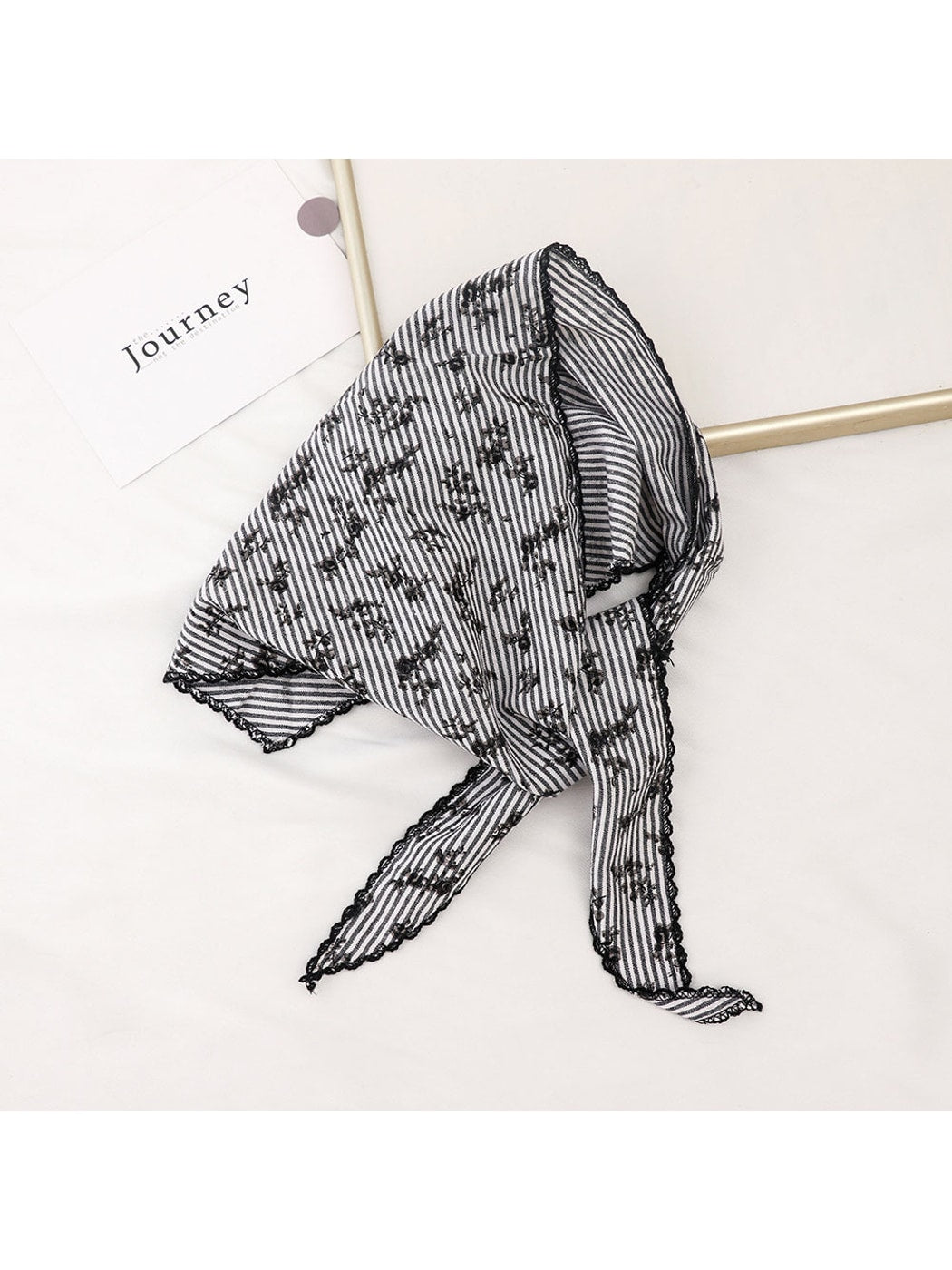 Scarvii - Floral Striped Print Triangle Bandana