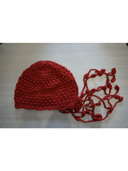 Haila - Trendy Knitted Beanie with Earflaps & Ties