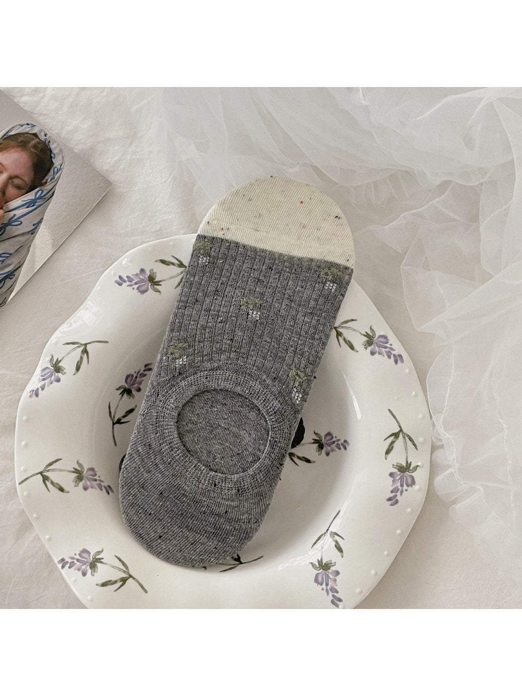Rufia - Ribbed Low Cut Socks with Tiny Floral Print