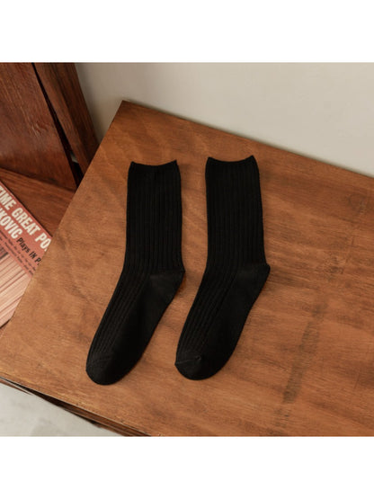 Rufia - Classic Ribbed Mid-Calf Crew Socks product image 4