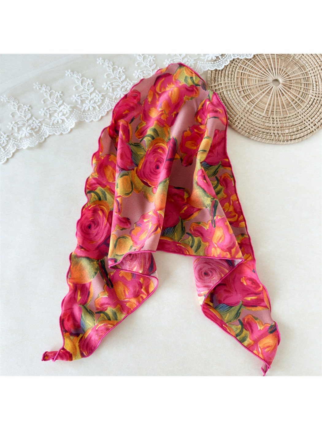 Scarvii - Retro Floral Triangle Head Wrap Bandana