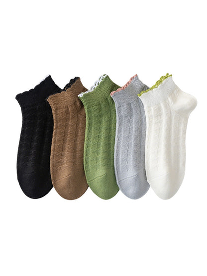 Rufia - Scalloped Cuff Solid Color Low Ankle Socks